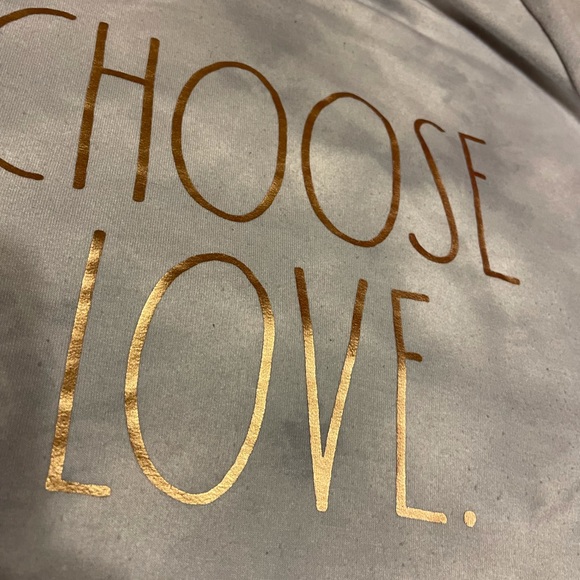 Rae Dunn XS sweatshirt - Picture 5 of 5